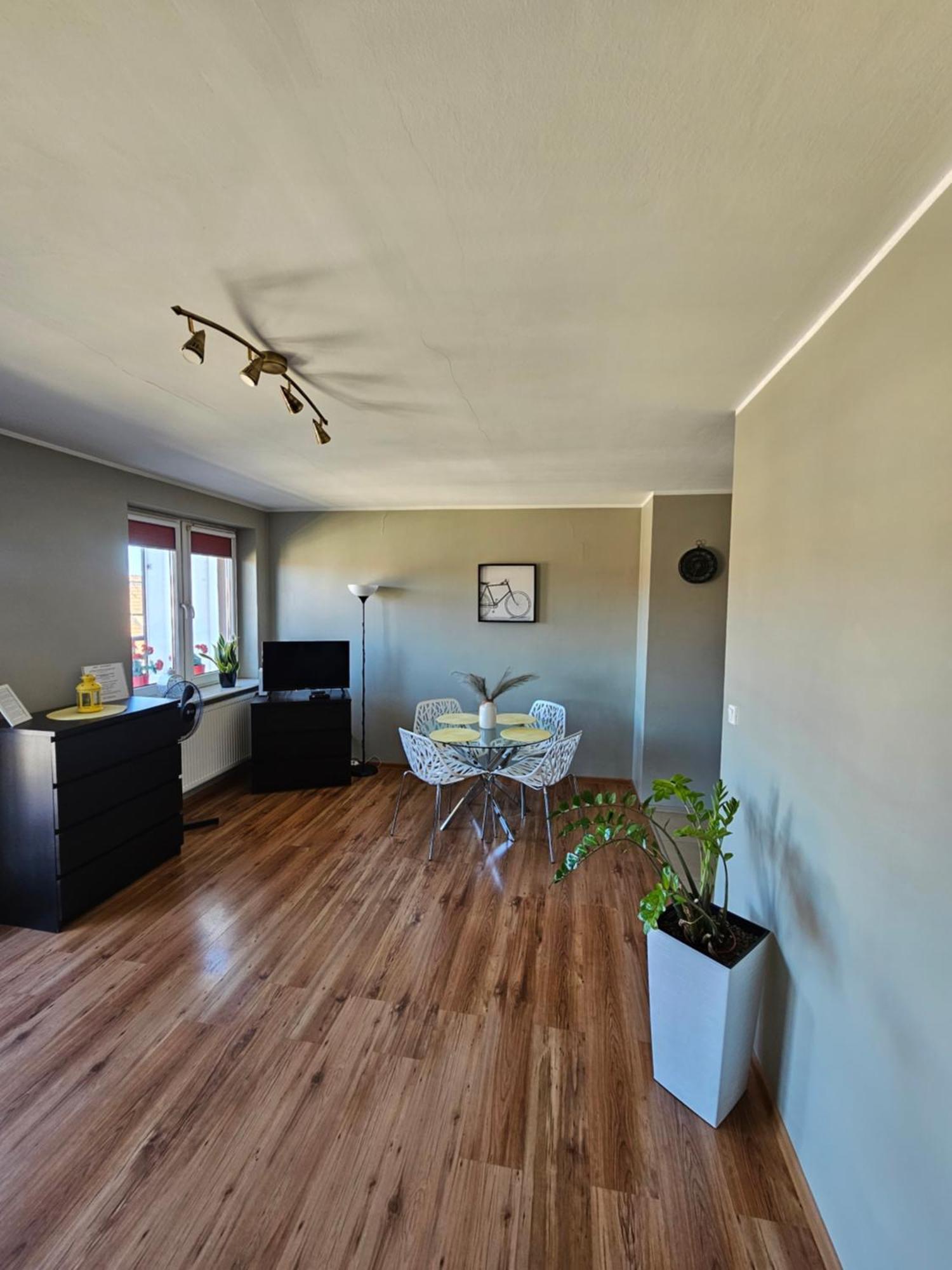 Quiet-Apartments Dlugosza Poznan Ngoại thất bức ảnh
